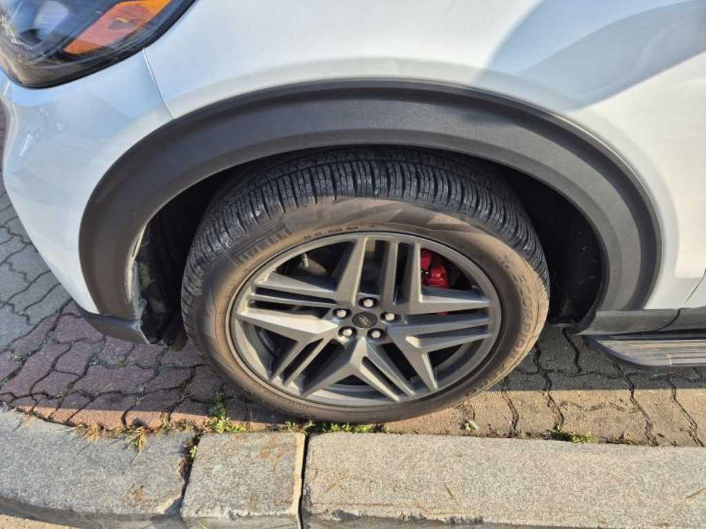 Ford Explorer 2025 Blanco - Importación desde Corea - HF Imports Iquique - Foto 13