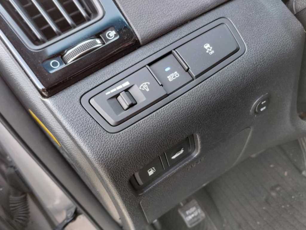 HYUNDAI Sonata 2011 Gris - Importación desde Corea - HF Imports Iquique - Foto 15