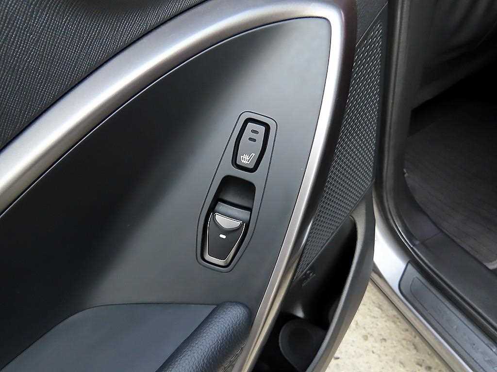 HYUNDAI Santa Fe 2016 Gris - Importación desde Corea - HF Imports Iquique - Foto 17