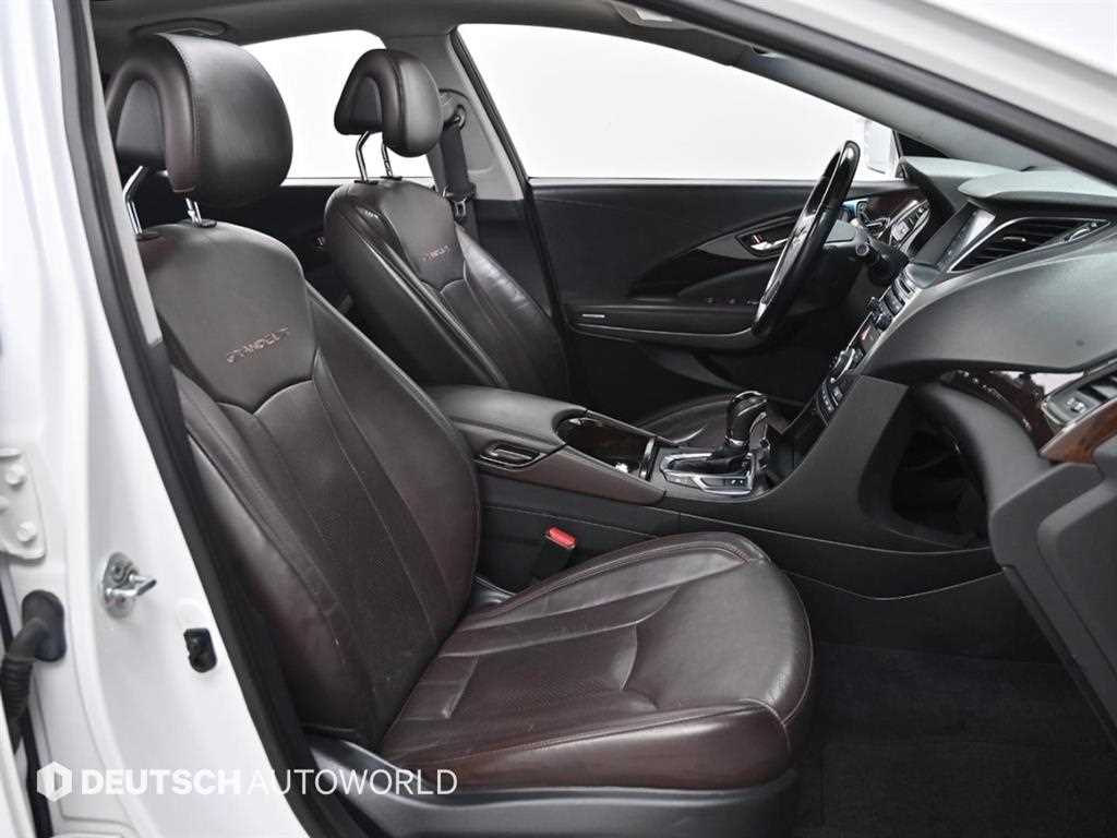 HYUNDAI Grandeur - Vista 10