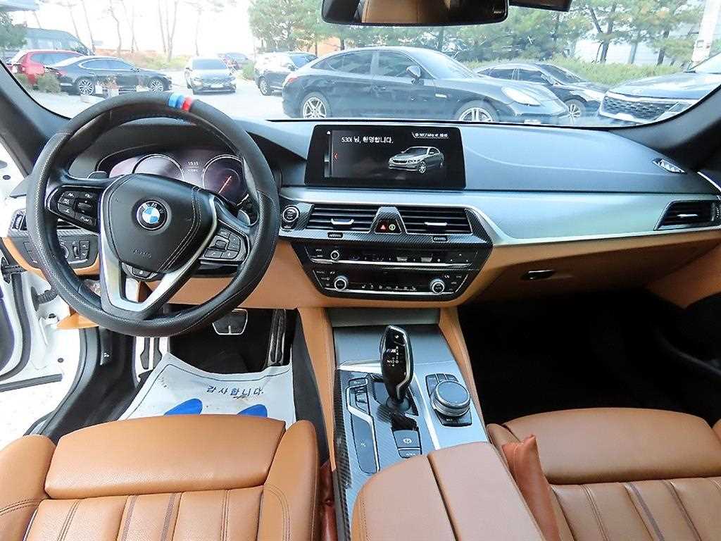 BMW 5 Series - Vista 7