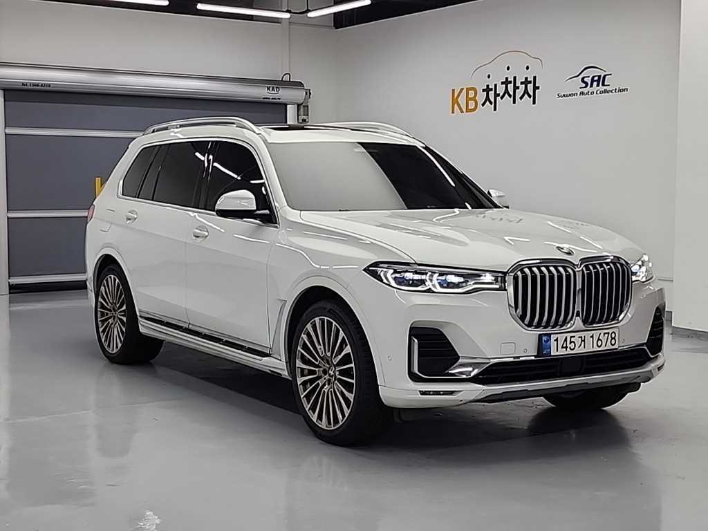 BMW X7 - Vista 4