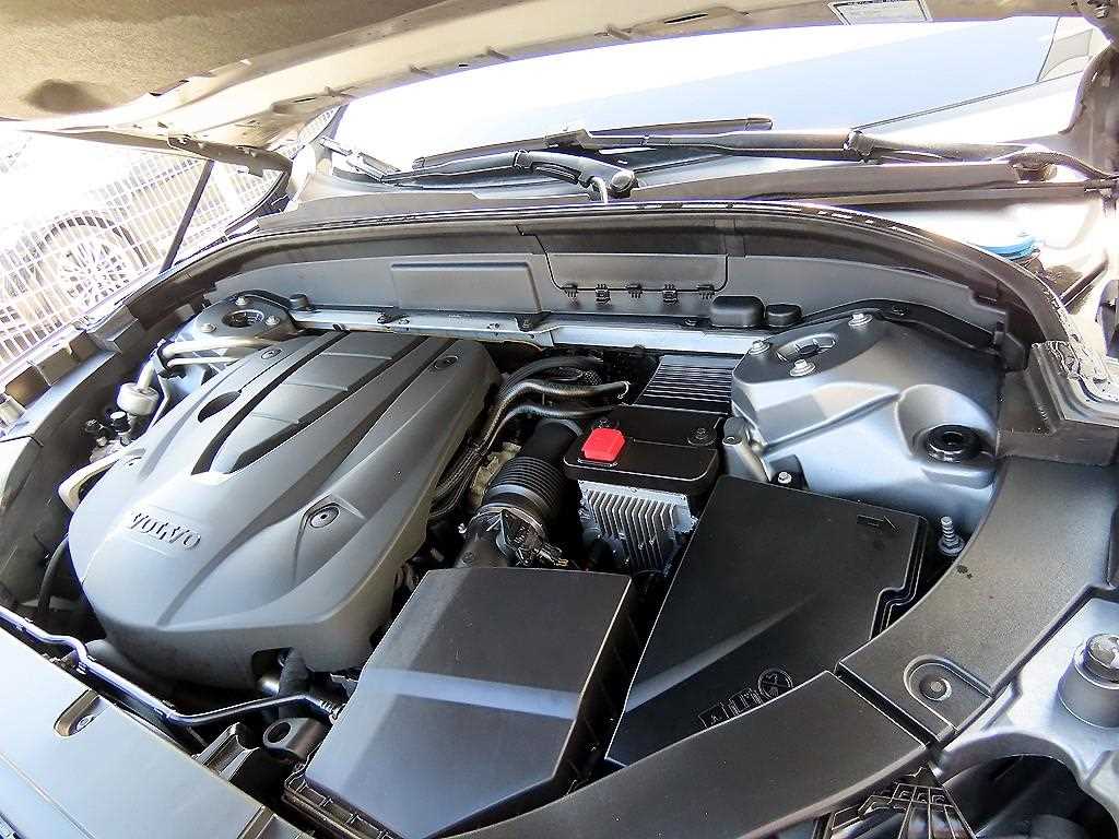 Volvo XC60 2019 Gris - Importación desde Corea - HF Imports Iquique - Foto 19