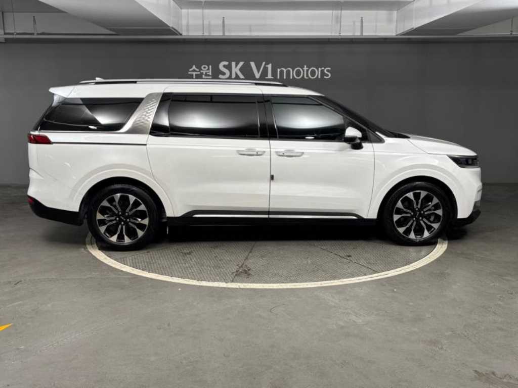 KIA Carnival - Vista 3