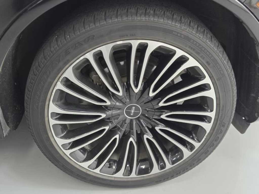 Lincoln Aviator - Vista 5