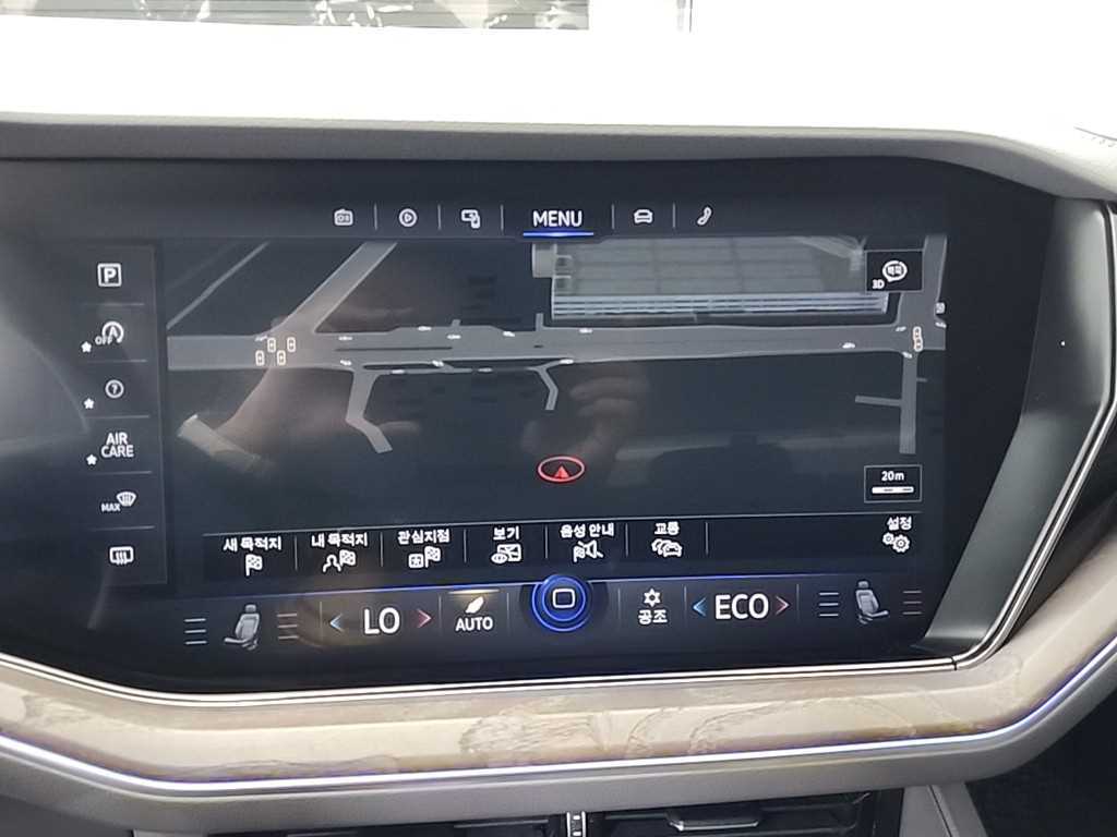Volkswagen Touareg 2023 Blanco - Importación desde Corea - HF Imports Iquique - Foto 17