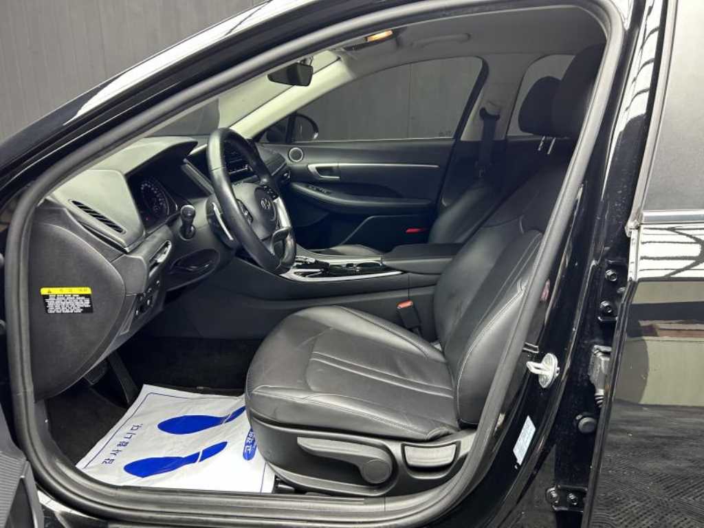 HYUNDAI Sonata - Vista 5