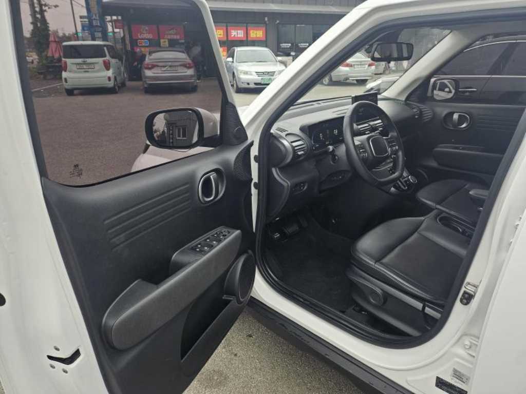 HYUNDAI Casper - Vista 6