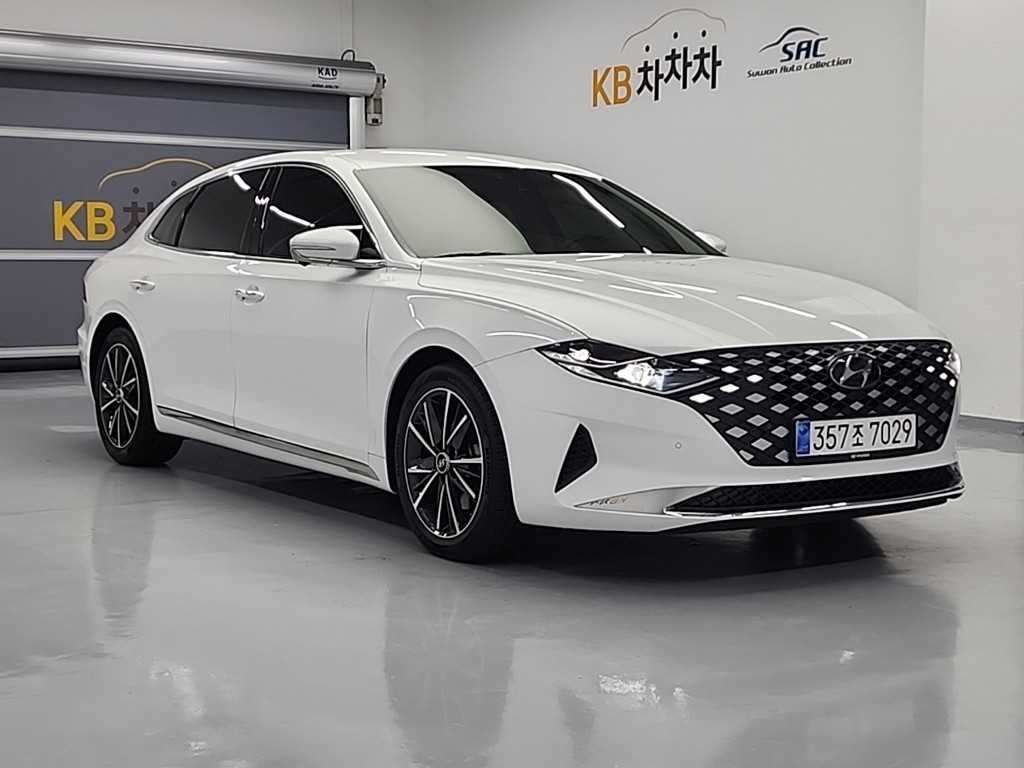 HYUNDAI Grandeur - Vista 4