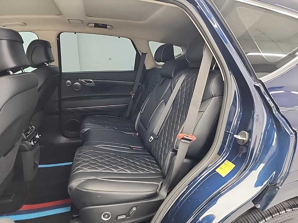 Genesis GV80 - Vista 12