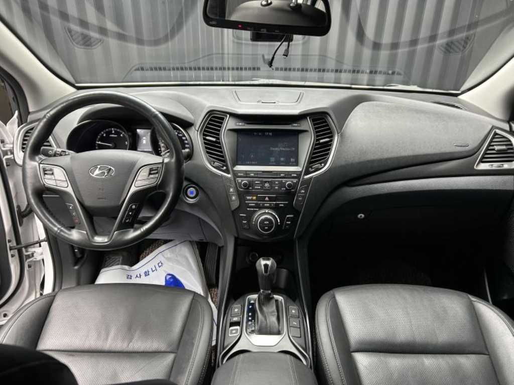 HYUNDAI Santa Fe - Vista 9