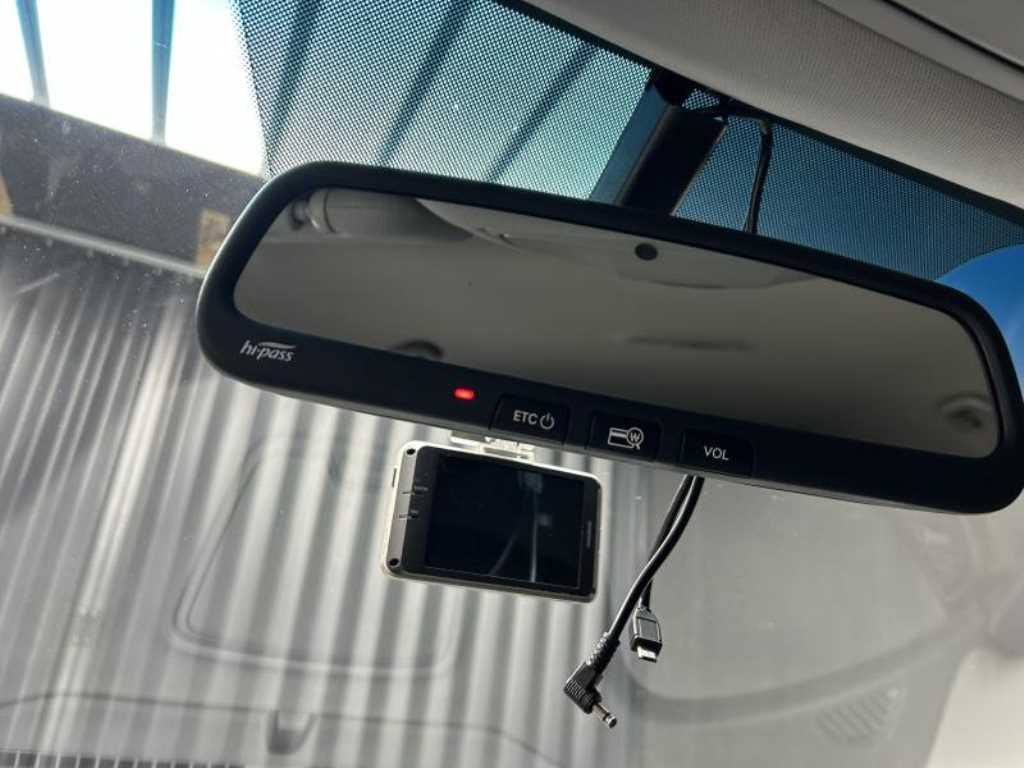 HYUNDAI Santa Fe 2018 Blanco - Importación desde Corea - HF Imports Iquique - Foto 13