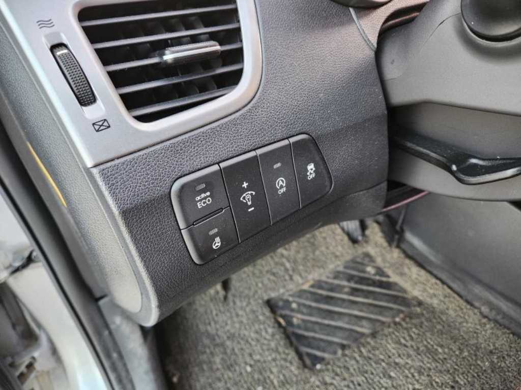 HYUNDAI Avante 2014 Gris - Importación desde Corea - HF Imports Iquique - Foto 18