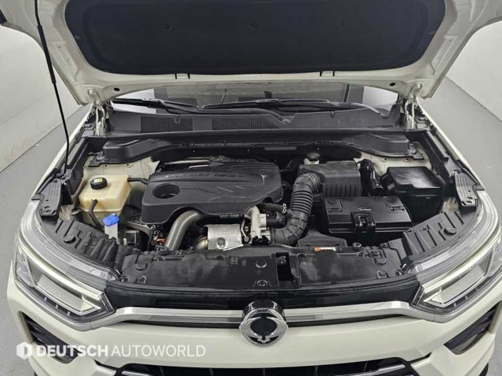 Ssangyong Korando - Vista 6