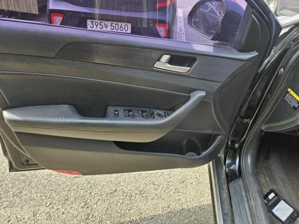 HYUNDAI Sonata 2018 Negro - Importación desde Corea - HF Imports Iquique - Foto 18