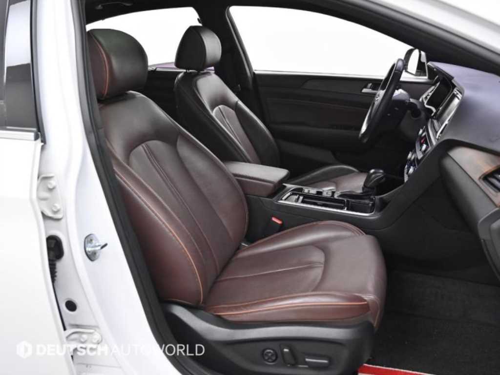 HYUNDAI Sonata - Vista 10