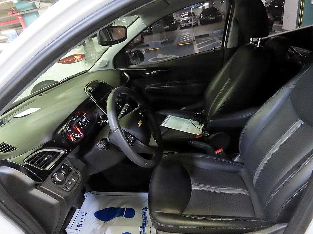 Chevrolet Spark - Vista 6