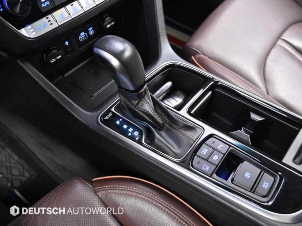 HYUNDAI Sonata - Vista 9