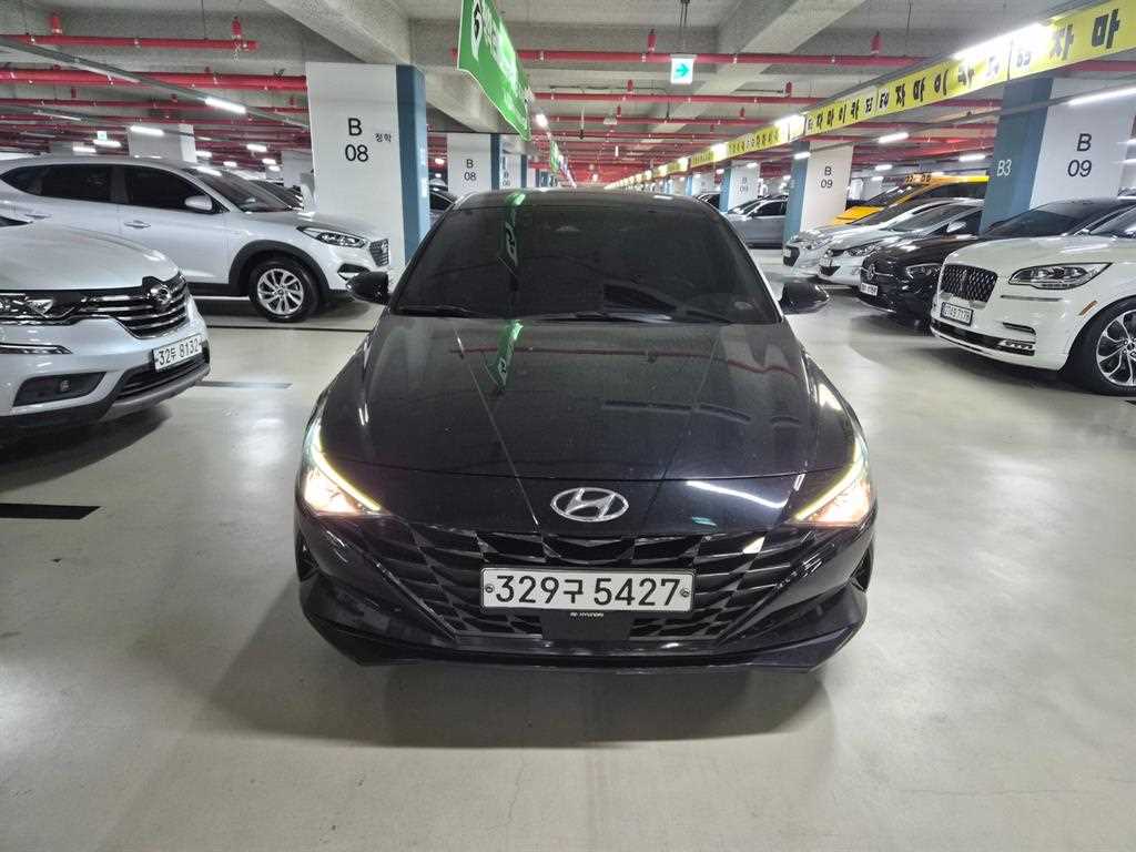 HYUNDAI Avante 2021 Negro - Importación desde Corea - HF Imports Iquique - Foto 1