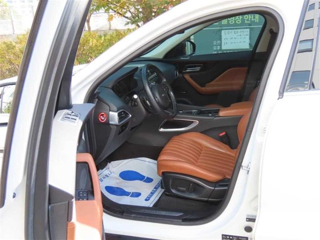 Jaguar F-PACE 2017 Blanco - Importación desde Corea - HF Imports Iquique - Foto 13