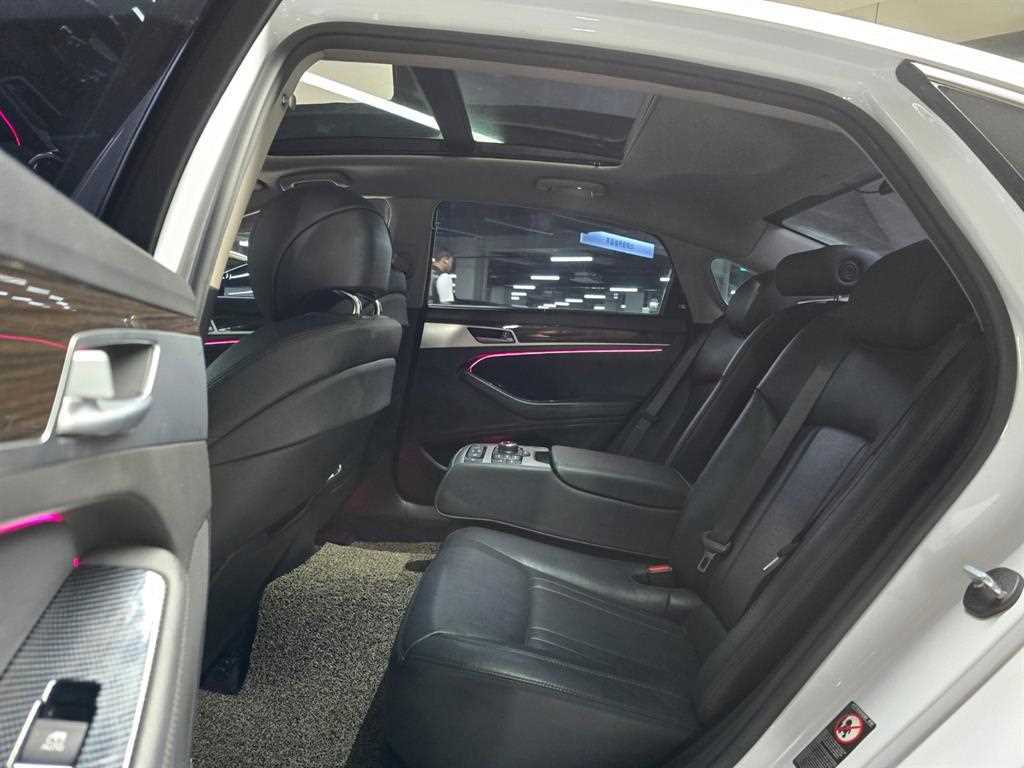 Genesis G80 - Vista 6