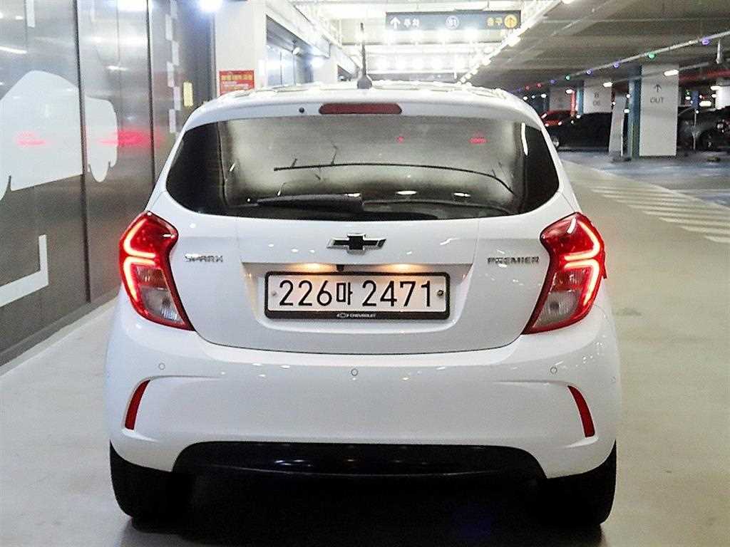 Chevrolet Spark - Vista 5