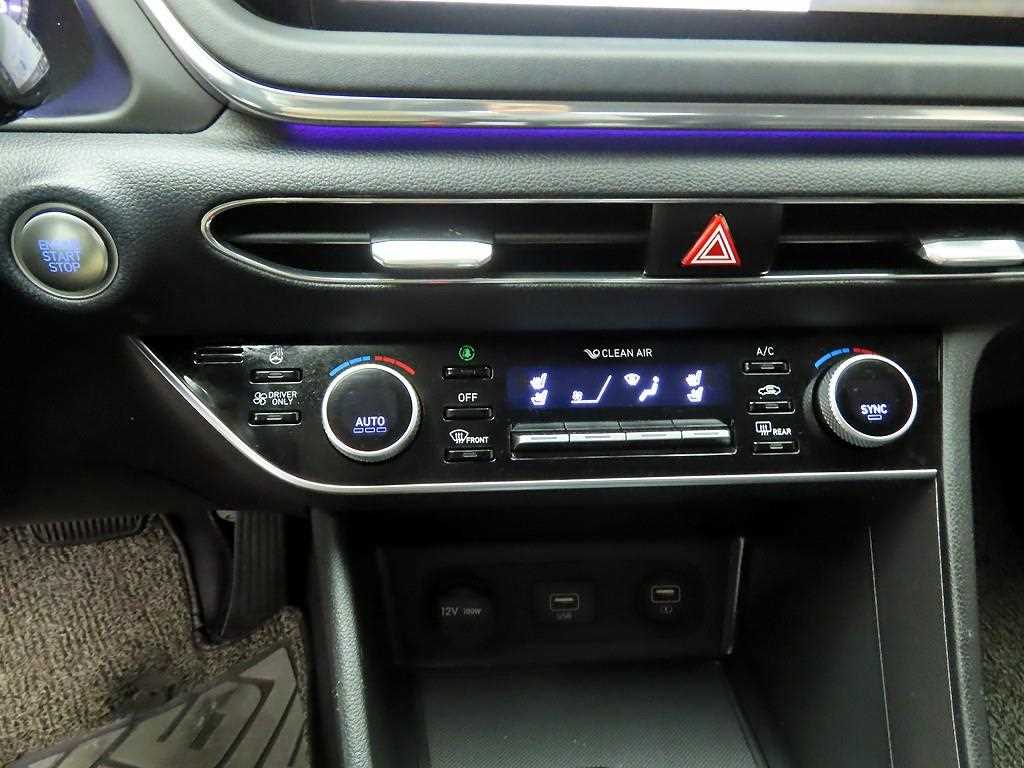 HYUNDAI Sonata - Vista 10