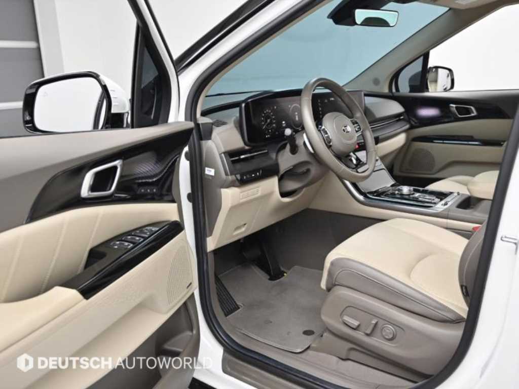 KIA Carnival - Vista 9