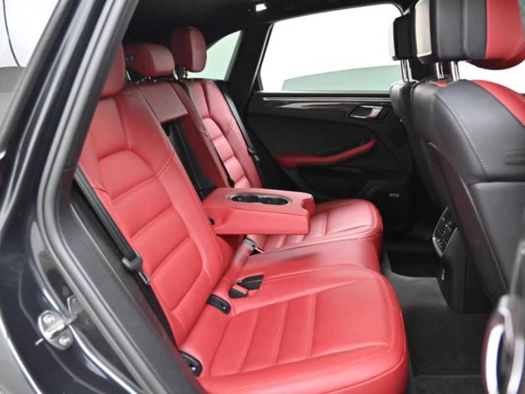 Porsche Macan - Vista 12