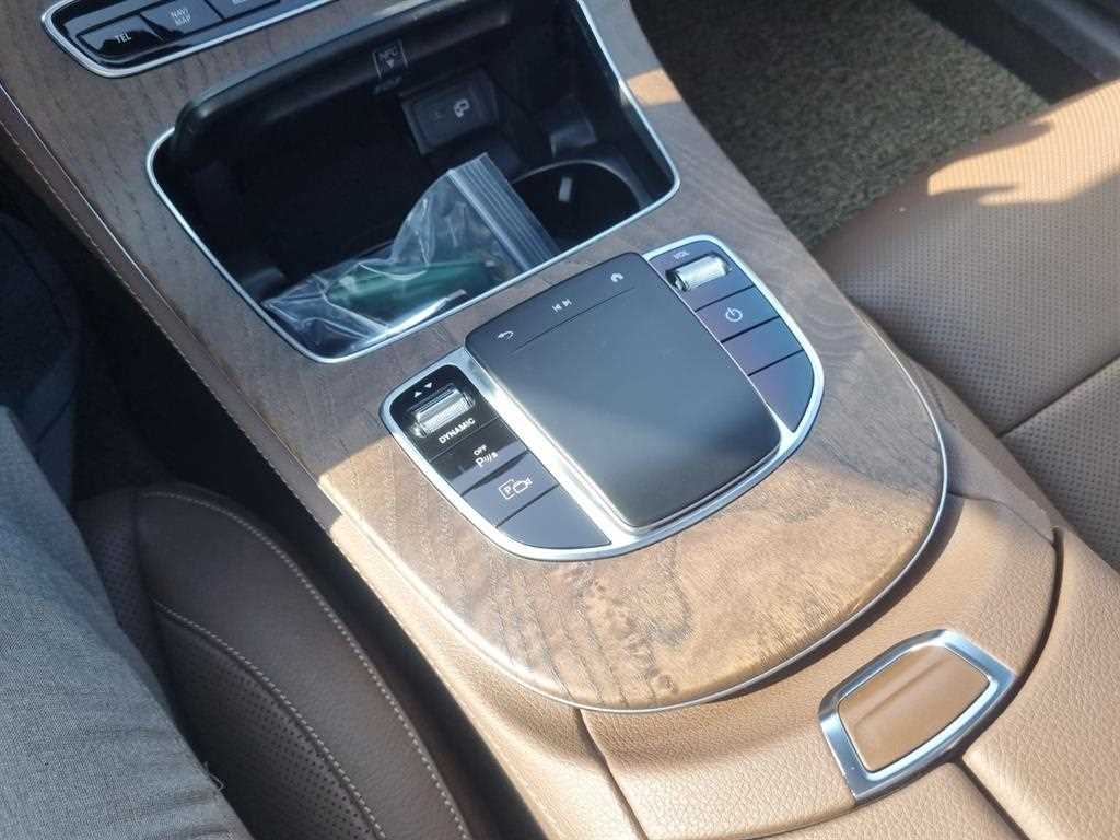 Mercedes Benz E class 2021 Gris - Importación desde Corea - HF Imports Iquique - Foto 14