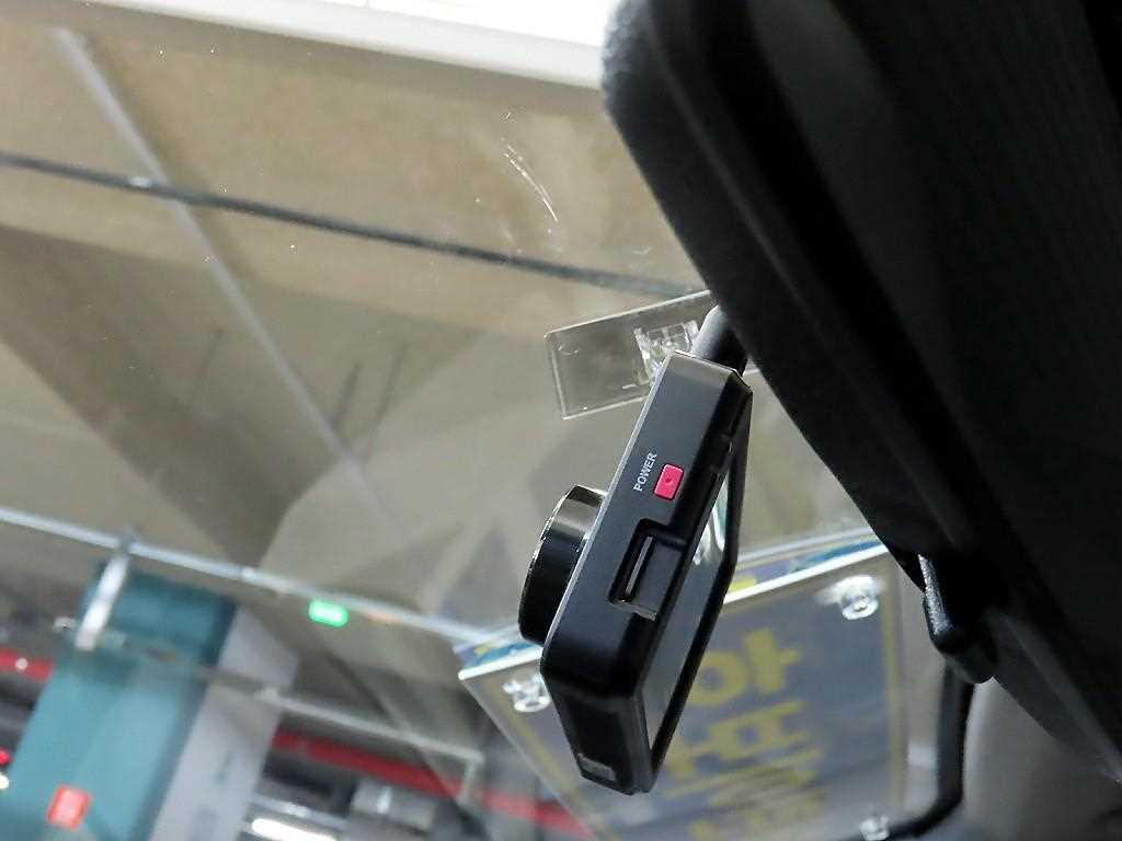 HYUNDAI Starex 2019 Amarillo - Importación desde Corea - HF Imports Iquique - Foto 15