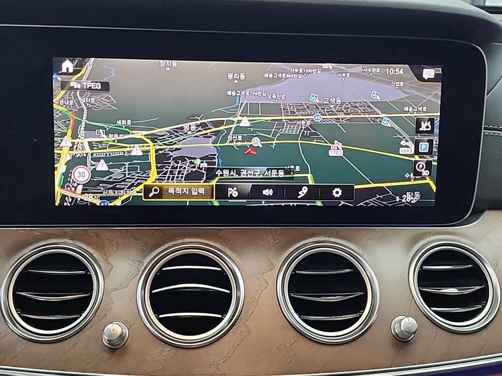 Mercedes Benz E class 2022 Negro - Importación desde Corea - HF Imports Iquique - Foto 16