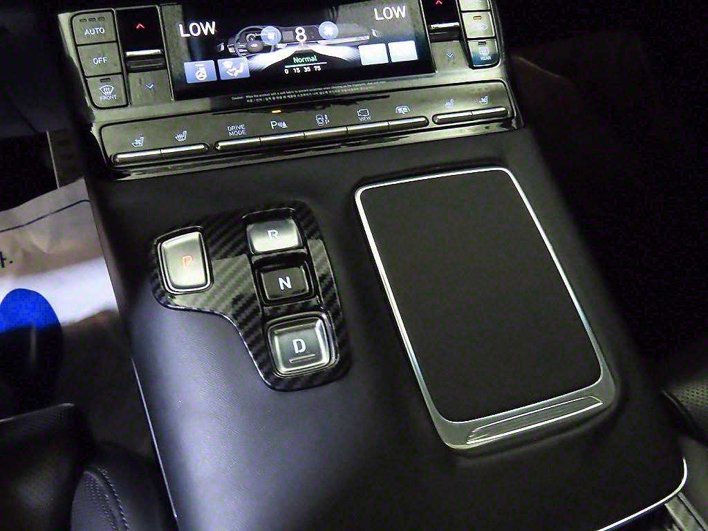 HYUNDAI Grandeur - Vista 12