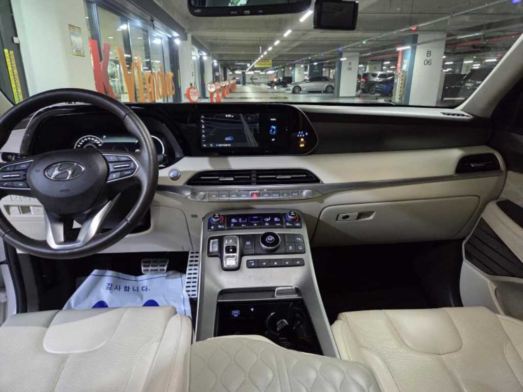 HYUNDAI Palisade - Vista 5