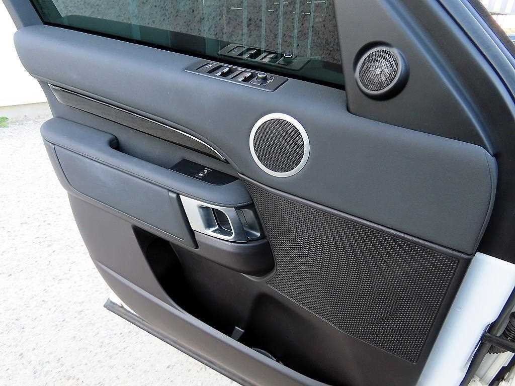 Land Rover Discovery - Vista 11