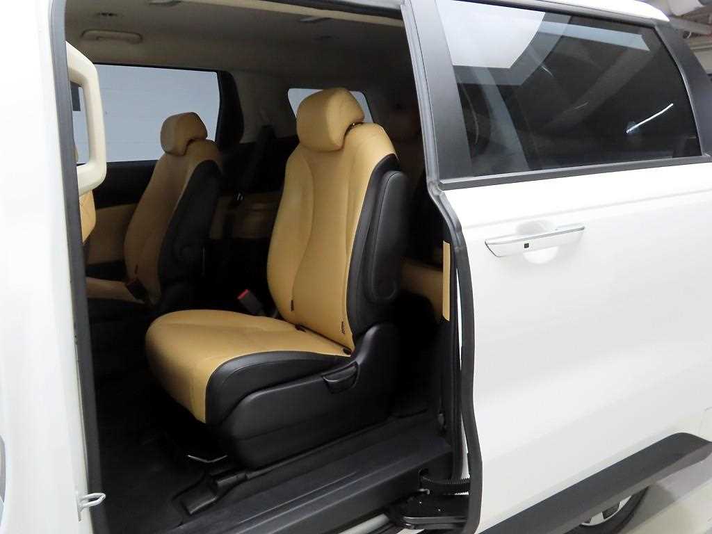 KIA Carnival 2022 - Importación desde Corea - HF Imports Iquique - Foto 13