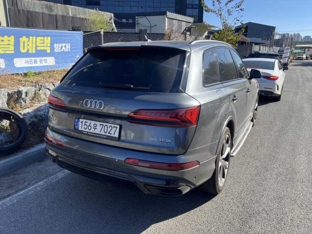 Audi Q7 - Vista 4