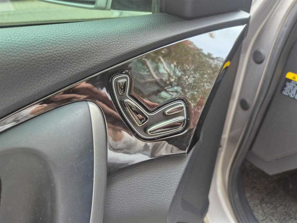 HYUNDAI Grandeur - Vista 12