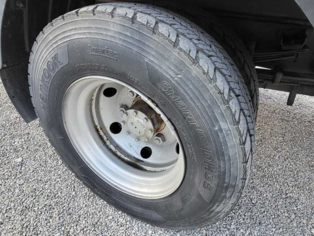 medium and large cargo Lekka - Vista 6