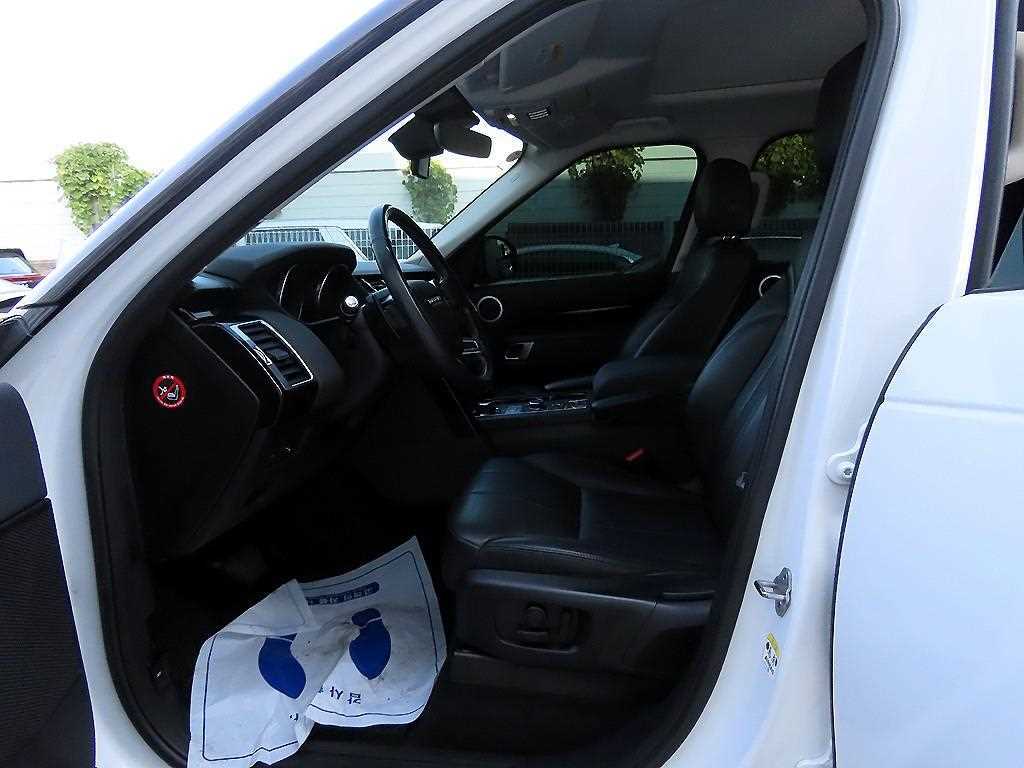 Land Rover Discovery - Vista 5