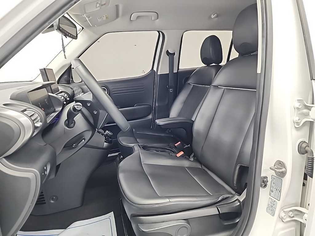 HYUNDAI Casper - Vista 11