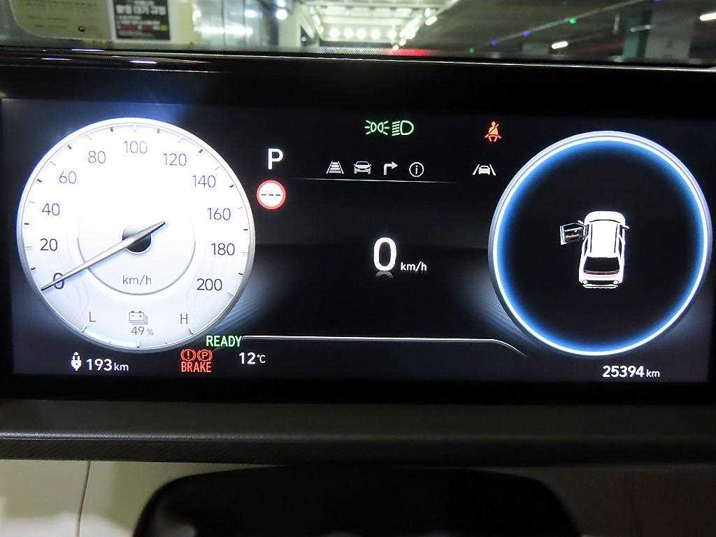 HYUNDAI Casper - Vista 9