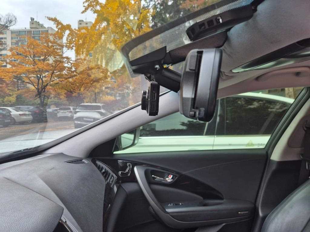 HYUNDAI Grandeur 2012 Gris - Importación desde Corea - HF Imports Iquique - Foto 14