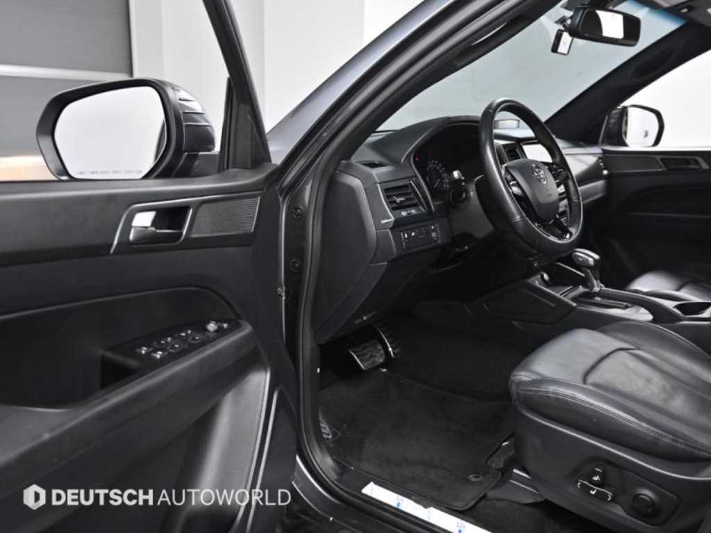 Ssangyong Rexton - Vista 11