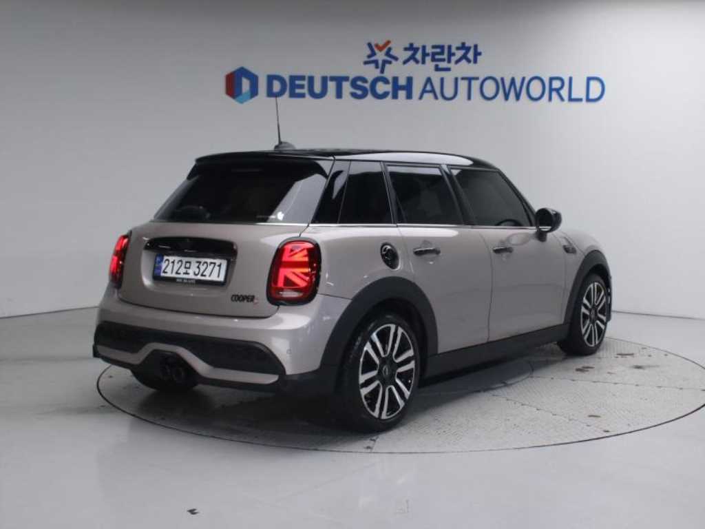 Mini Cooper - Vista 2