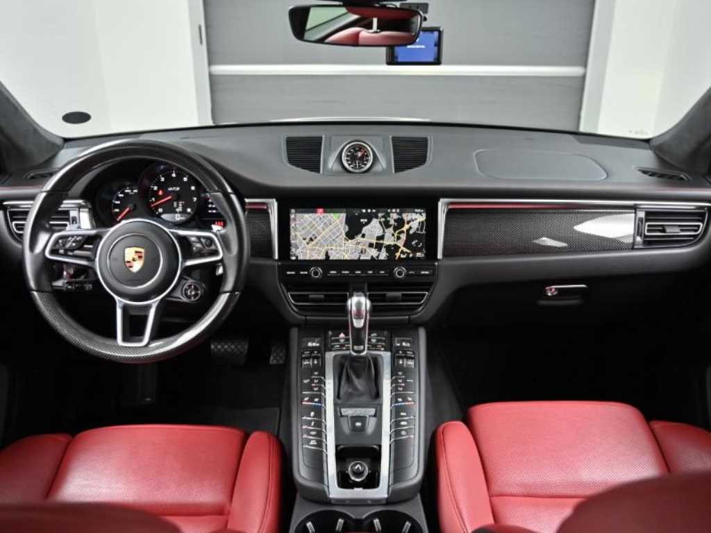 Porsche Macan - Vista 7