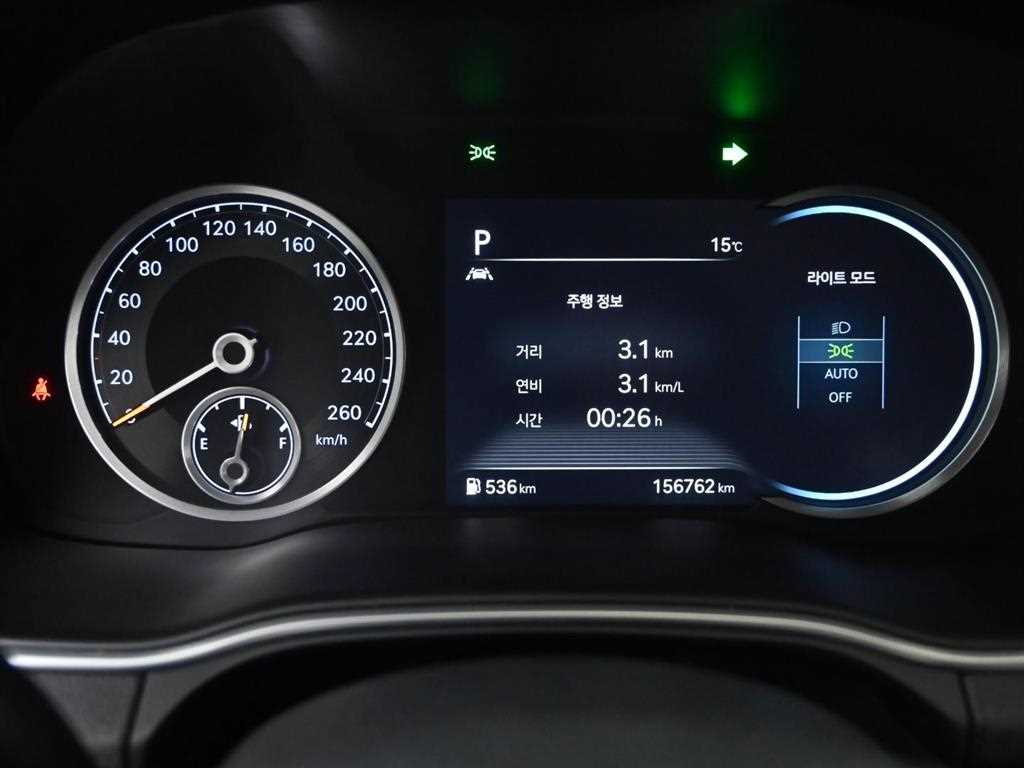 Genesis GV80 - Vista 8