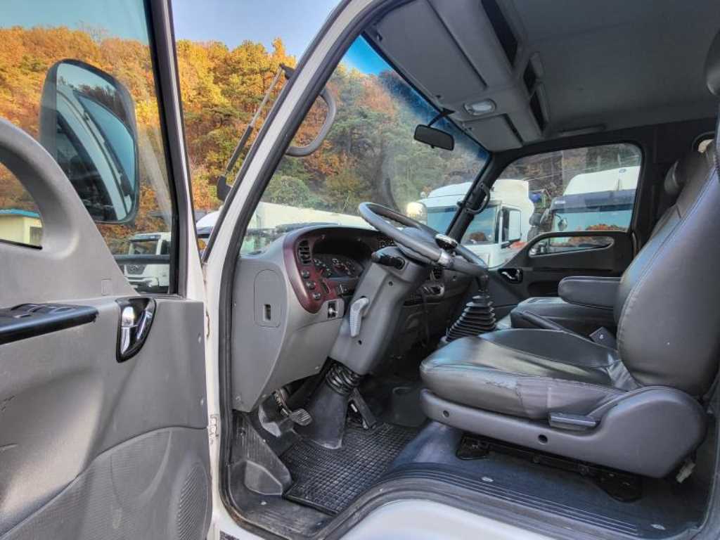 medium and large cargo Lekka - Vista 7