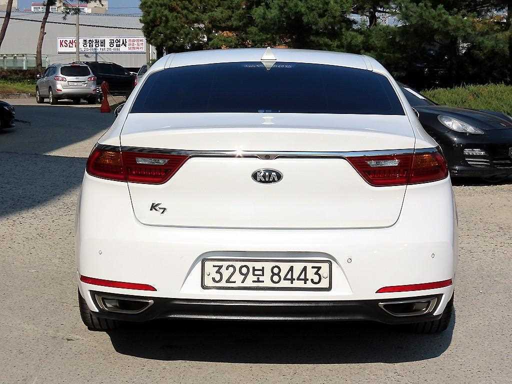 KIA K7 - Vista 4