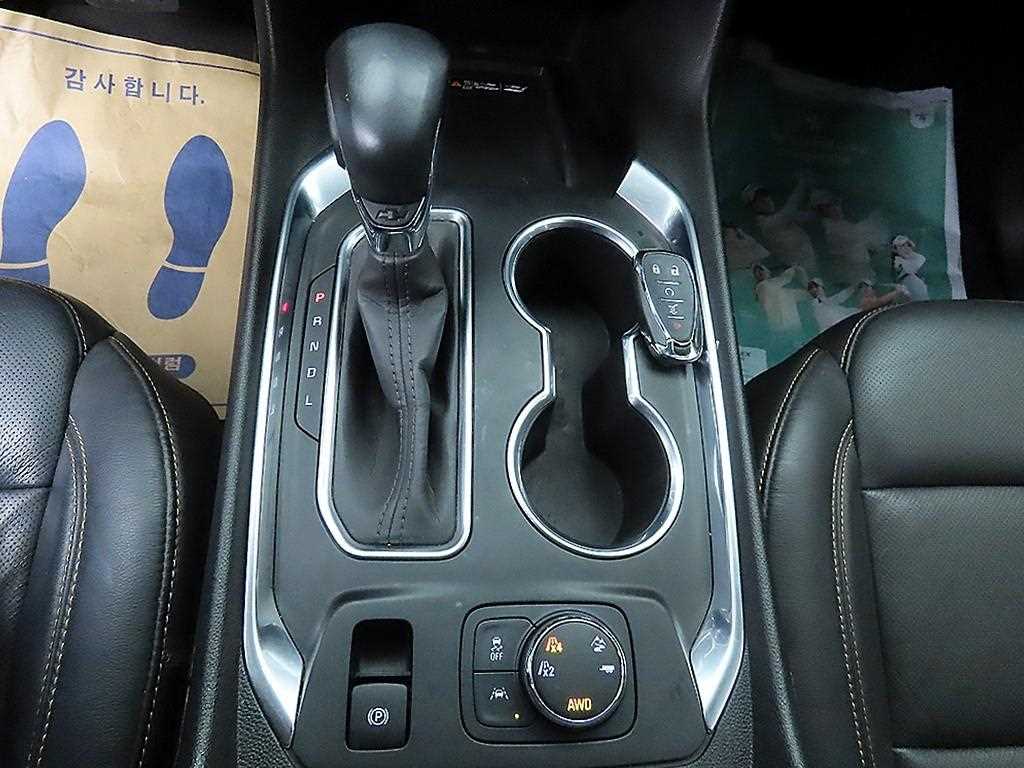 Chevrolet Travers - Vista 10